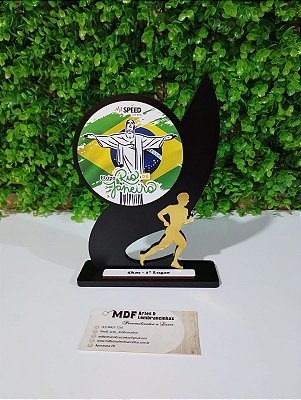 Trofeu em mdf corrida - Cód. 033