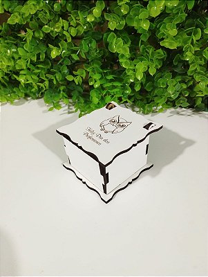 Dia dos Professores - Caixinha com tampa articulada 5,5cm x 5,5cm x 4,5cm em mdf branco