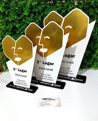 Trofeu personalizado em mdf - Cód. MDF043