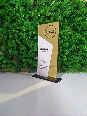 Trofeu personalizado em mdf - Cód. 056