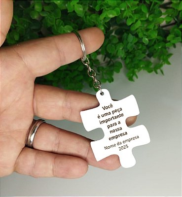 Dia do Trabalho - Chaveiros formato peça de quebra cabeça personalizado a laser