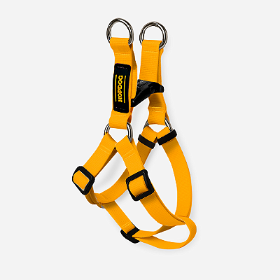 Peitoral Step-In Laranja