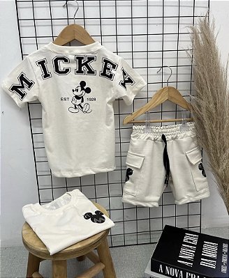 Conjunto Infantil Menino Camisa Oversize Bermuda Cargo Off White