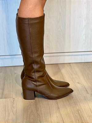 Bota Alina | couro marrom cano longo