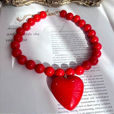 Colar Esferas Coração Vermelho