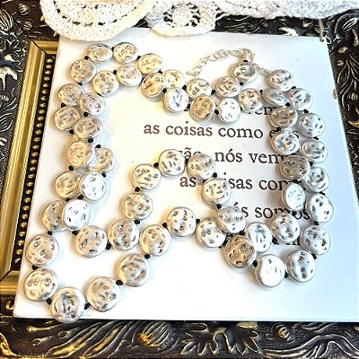 Colar Coins Textura Prateado Fosco