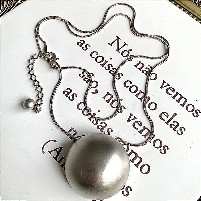 Colar Meia Bola Prateado