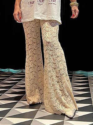 Calça Flare Renda Off White