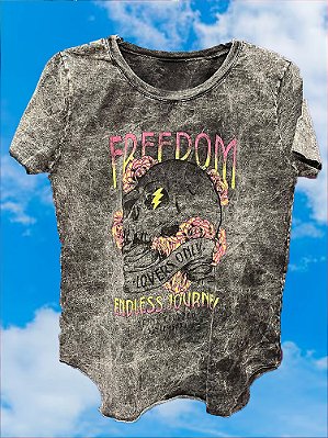 T-shirt Freedom Preto Estonado