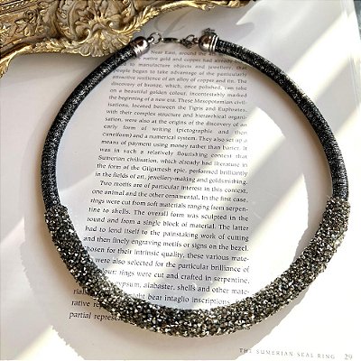 Colar Malha Strass Grafite