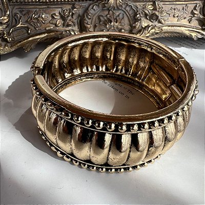 Bracelete Gomos Esferas Dourado