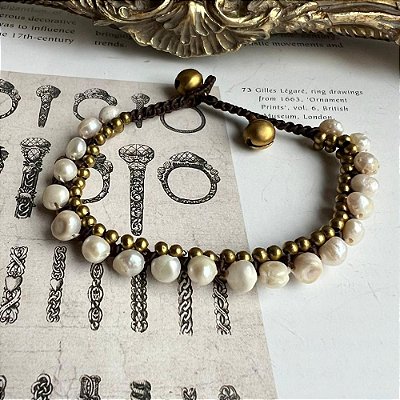 Pulseira Macramê Pérolas