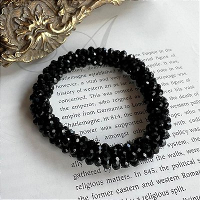 Pulseira Fio Multi Cristais Preto