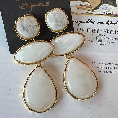 Brinco Três Partes Branco Mesclado