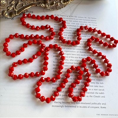 Colar Longo Cristais Vermelho
