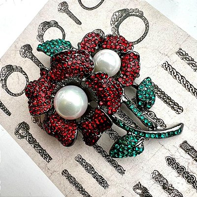 Broche Duas Flores Vermelho