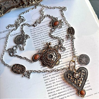 Colar Duplo Coração Boho Prateado