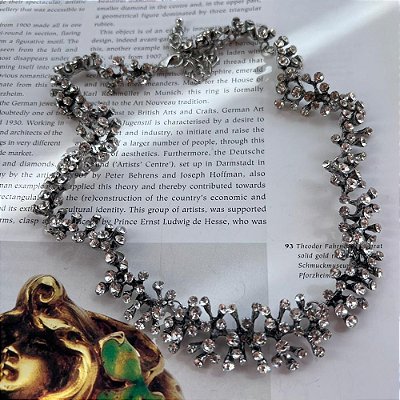 Colar Pinos Shine Grafite