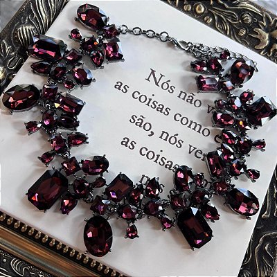 Maxi Colar Pedras Chatons Marrom