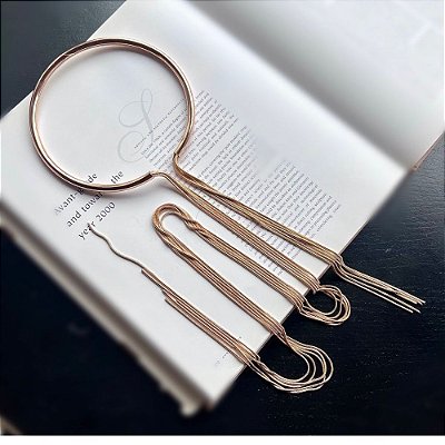 Choker Rígida Tubular Fios Dourado