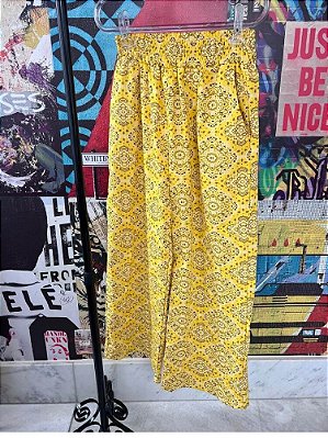 Calça Paisley Amarela