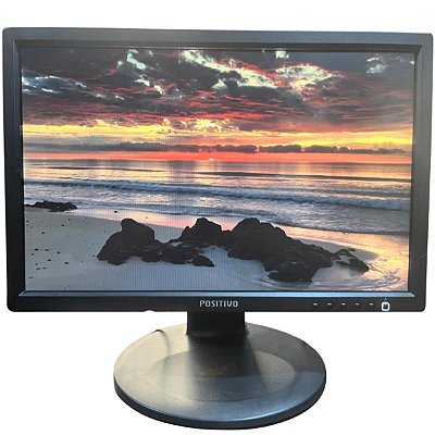 Monitor 18.5" Ajuste Altura Rotação Vga / POSITIVO
