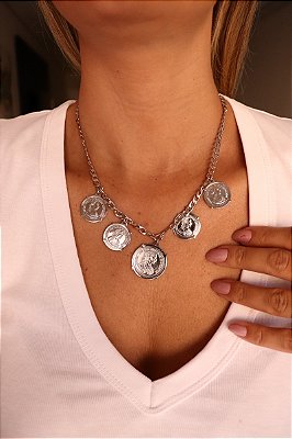Maxi Colar Medalhas