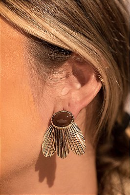 Brinco Leque com Pedra Resinada Banho Ouro 18k