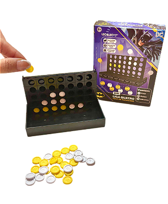 Mini Jogo Liga Quatro Jogo de Raciocínio Batman 42 Peças + 2 Adesivos + 1 Base - Leo&Leo