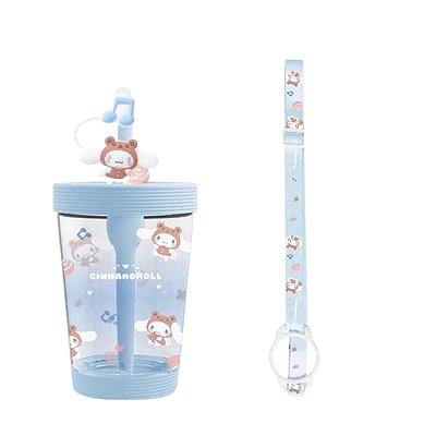COPO TUMBLER COM CANUDO E ALÇA COLEÇÃO SANRIO CINNAMOROLL 535 ML.