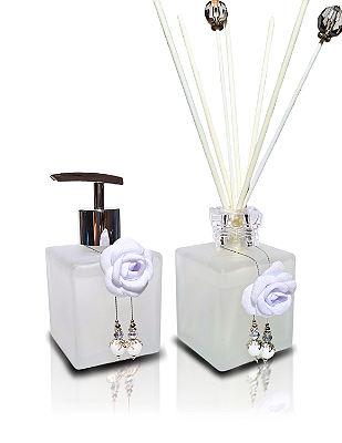Kit Lavabo Cubo Luxo com Saboneteira e Difusor , Capacidade 250 ml