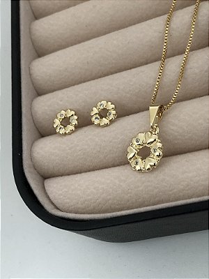 Conjunto flor de coração