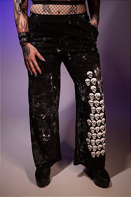 Calça Pantalona Caveirinhas estonada