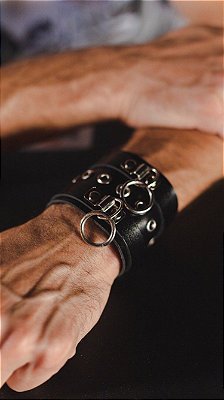 Pulseira couro