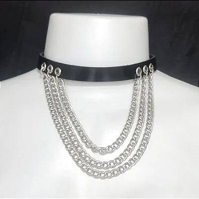 Choker com correntes