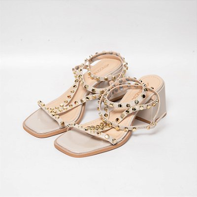SANDALIA COURA DETALHES METAL