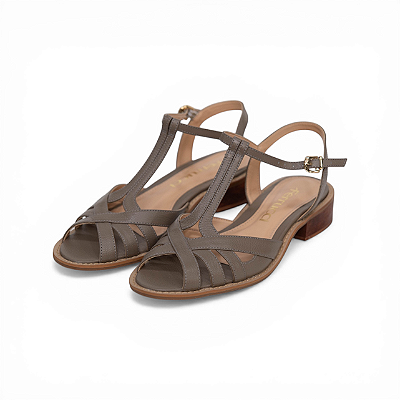 SANDALIA COURO FERRUCCI