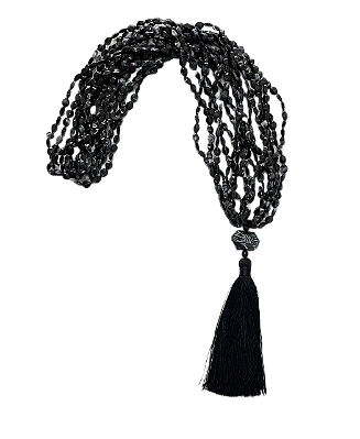 Colar em resina mesclada preto e branca com pedra preta detalhes em dourado com 16 voltas 1.00 m