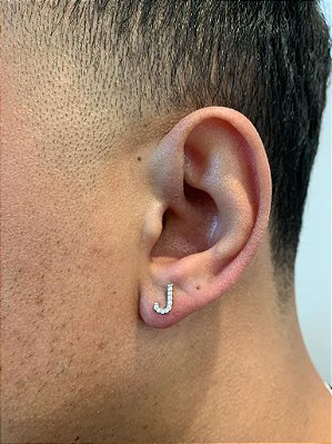 Brinco Masculino Par Letra J (7,5X5mm) Banhado A Ouro Branco BRI089