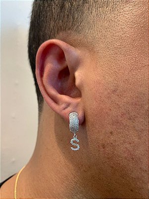 Brinco Com Letra S Pendurada (9,8X5,7mm) Banhado A Ouro Branco