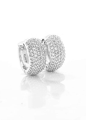 Brinco Masculino Par Argola Cravejada 4 Fileiras G (13,3X5,6mm) Banhada A Ouro Branco BRI025