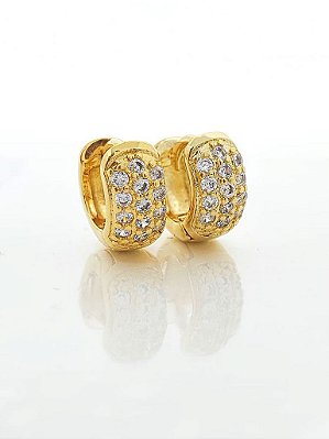 Brinco Masculino Par Argola Cravejada Com 13 Pedras (12X5,5mm) Banhada A Ouro 18K BRI139