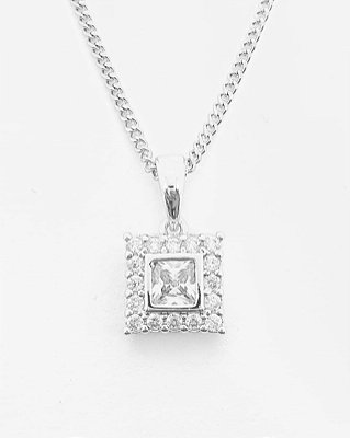 Pingente Quadrado Cravejado (9mm) Banhado A Ouro Branco PIN008