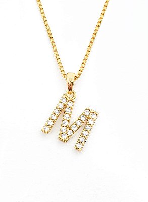 Pingente Cravejado Letra M (10X9CM) Banhado A Ouro 18k PIN066