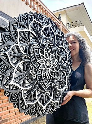Mandala 3D 9C Dhalia | Branco, cinzas e negro (do 25cm ao 90cm)