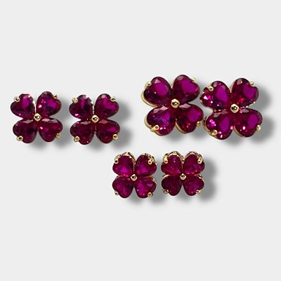 Brinco Trio flor Zircônia Dourada