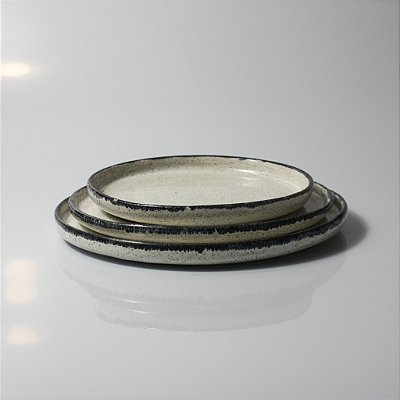 Conjunto de Pratos Rasos Branco e Safira (3 peças)