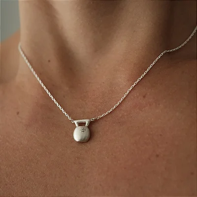 Colar Kettlebell Estrela Prata