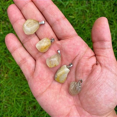 Pingente de Quartzo Rutilado rolado - Cura e estabilidade mental