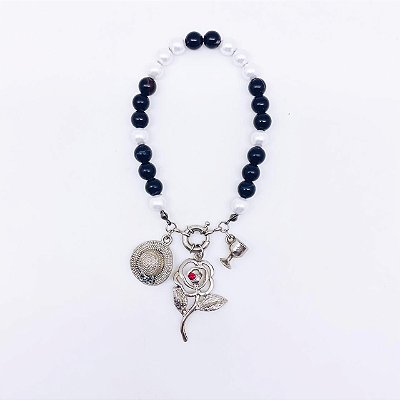 Proteção veicular de Pomba Gira